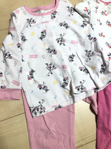 Uniqlo ミニーちゃんパジャマ90 100センチ ミキミニ 上野幌の子供用品の中古あげます 譲ります ジモティーで不用品の処分