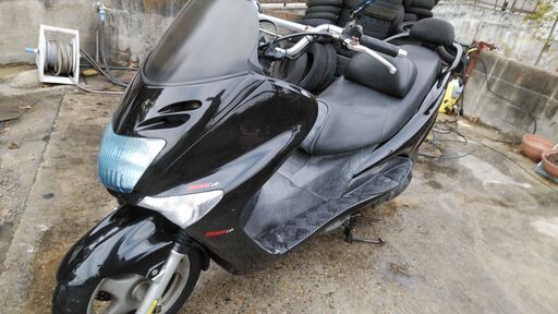 ヤマハマジェスティー125FI　黒　SE27　エンジン始動確認のみ未整備激安現状販売