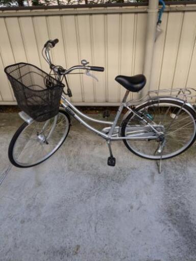 こちらの要望に沿って頂ければ、8,000円に値下げします！　パンクタフ 自転車 26インチ ギア付き 前オートLEDライト 後点滅ソーラーライト