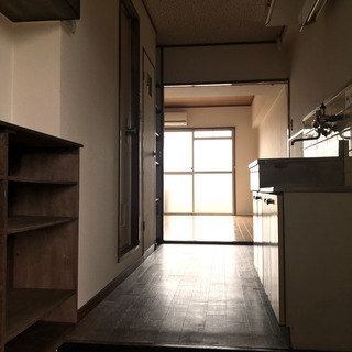 駅チカで、お買い物も便利なきれいなお部屋です - 京都市