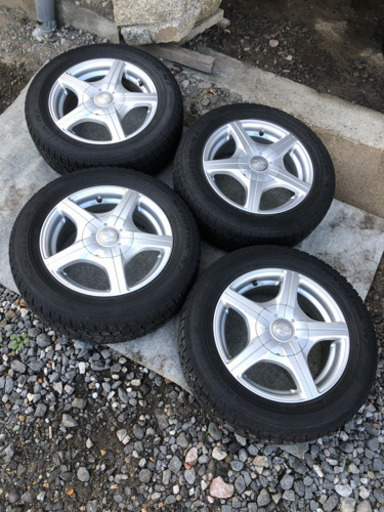 175\\65r14 スタッドレス 中古4本セット