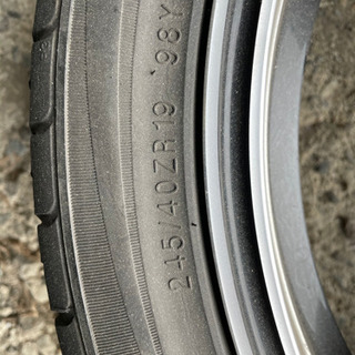 アルミホイール　タイヤ付　19インチ　PCD 114、3 5穴　トヨタ　クラウン　マジェスタ　マツダ　MPV アテンザ