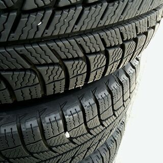 タイヤ、ホイール スタッドレスタイヤ 4本 フリードスパイクで使用