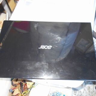 Acer Aspire V3-571 Core i3　②