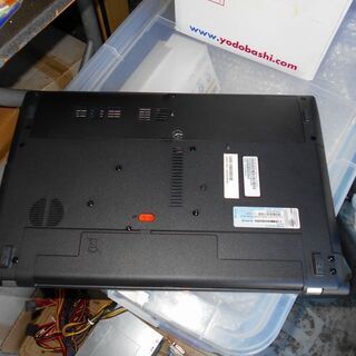 Acer Aspire V3-571 Core i3　②