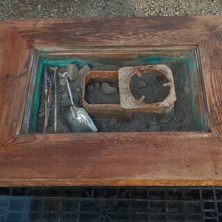 鹿児島発　木製火鉢