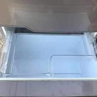 三菱ノンフロン冷凍冷蔵庫 MR-CU33P-C 形　2009年製