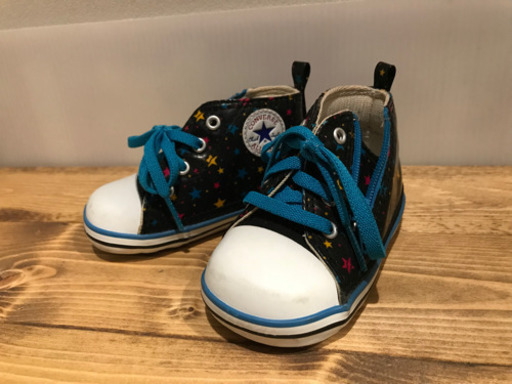 コンバース ハイカット スニーカー 13 0センチ 星柄 ベビー 男の子 まるまか 大垣のベビー用品 ベビー用ファッション小物 の中古あげます 譲ります ジモティーで不用品の処分