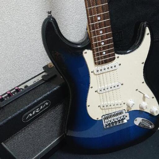 【ギター\u0026アンプセット】初心者用エレキギター\u0026ARIA 小型アンプ