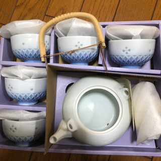 急須とお茶コップ5個のセット💕