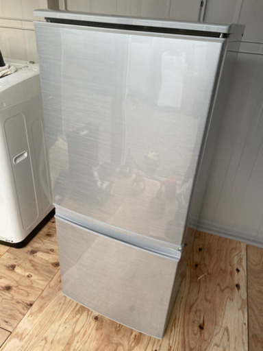 2016年製 シャープ 冷蔵庫 小型 2ドア つけかえどっちもドア 137L シルバー SJ-D14B-S(1209c)