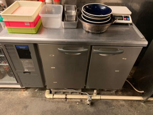 ホシザキインバーター業務用台下冷蔵庫（値段交渉可能）