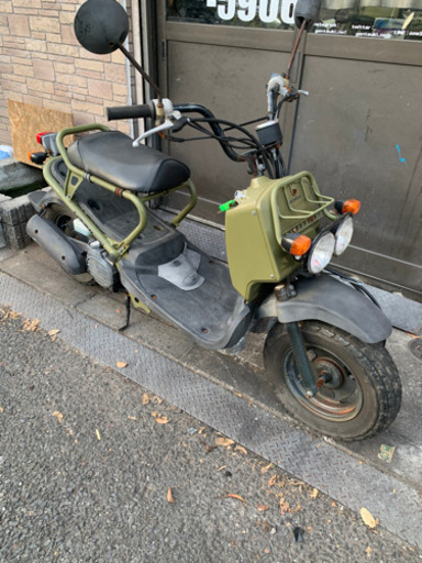 ズーマー 一番人気カーキ！走行距離1万キロ台‼️