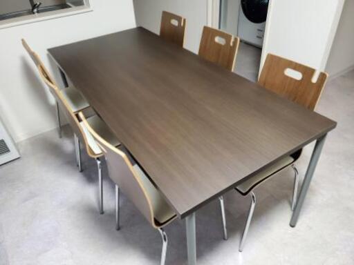 [商談中]ニトリ ダイニングテーブル６人用 椅子セット×2