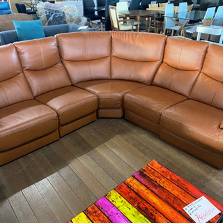 革製のコーナー5点セット！ガチ30万円コース！ちょっと擦れがあるんで39800円でいきます！