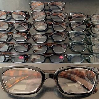 ダイソー老眼鏡17個セット（内2個新品） +2.0ボストン型ビン...