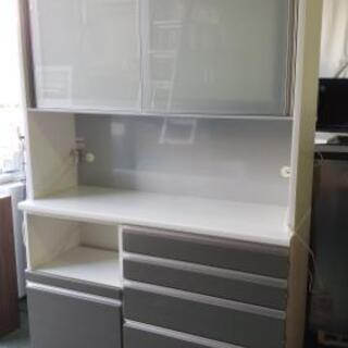 【食器棚】高級品☆パウエル1400♪お安く！