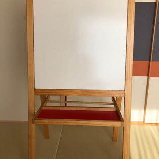 【決まりました】IKEA ホワイトボード＆黒板　お絵描きボード