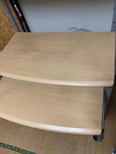 パソコンデスクdiy Pcテーブルラック収納パソコンラックスライド木目キャスター Mah 太田のテーブル パソコン デスク の中古あげます 譲ります ジモティーで不用品の処分