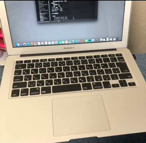 MacBookAir 13インチ　Apple