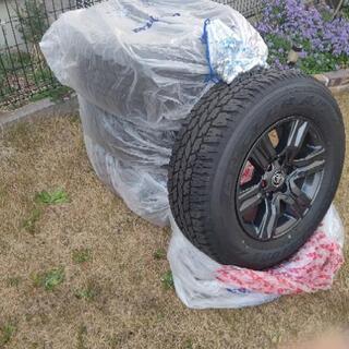 新型ハイラックス純正タイヤ、ホイルセット