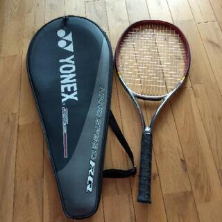 テニスラケット　YONEX　ヨネックス