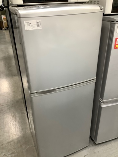 【大特価】2ドア冷蔵庫 137L AQR-141B 2013年製