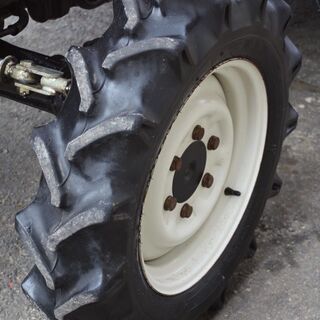 【SOLD OUT】三菱 トラクター MT271 27馬力 パワステ 自動水平 倍速 逆転 スーパーヒッチ バイザー【農機具でっく】【福岡】【トラクター】