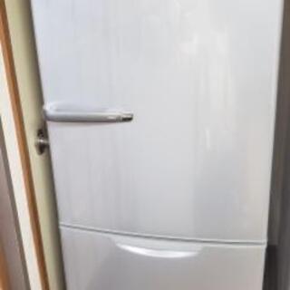 AQUA　冷凍冷蔵庫　272L　(2014年製)