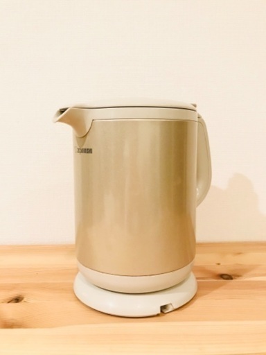 象印　電気ケトル 800ml CK-FE シャンパンゴールド