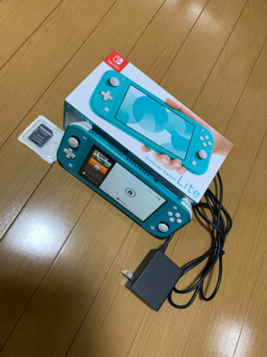 多少値引きご相談ください。 任天堂 スイッチライト ターコイズ カバー SDメモリーカード セット
