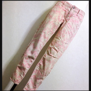 ご購入者様決定[American Eagle]タイトストレート パンツ ピンク 小柄
