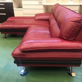 ソファ　赤　ニトリ　革 ニトリの赤いレザーソファ 二人がけ