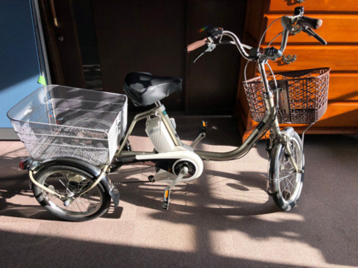 ◆パナソニック Panasonic◆ビビライフ 電動アシスト三輪自転車 BE-ELR832V 18型 車体 バッテリー・専用充電器付き