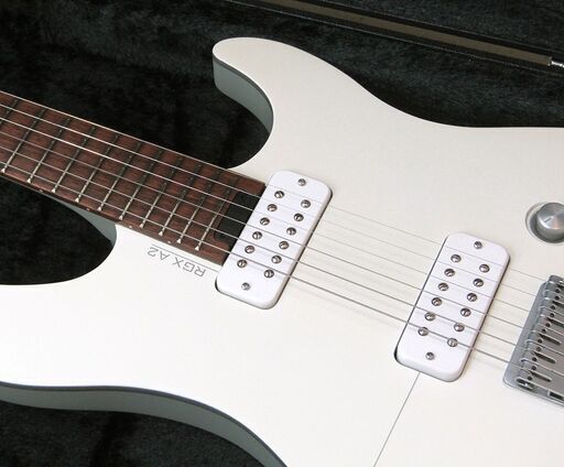 YAMAHA ヤマハ エレキギター RGX-A2 ホワイト ハードケース付き 外観