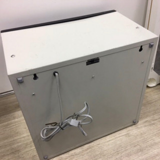 タカラベルモント 消毒器　STERILIZER タオルウォーマー・タオル蒸し器・消毒器｜中古美容機器・中古理容機器