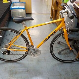 ID:G951027　２４変速自転車(GIANT　ESCAPE　...