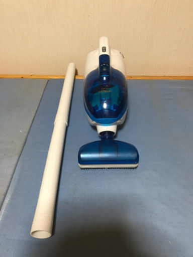 中古　日立　小型掃除機　こまめちゃん