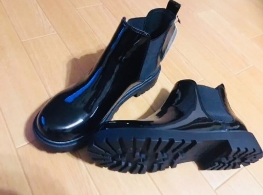 新品☆H\u0026Mエイチアンドエム☆チェルシーブーツ【38】