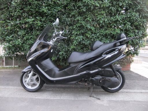 ヤマハ　マジェスティ125(キャブ車)　実働中古車　チョイカスタム　ビームスマフラー　オイル交換後渡し、書類有り ヤマハ マジェスティ125(キャブ車) 実働車 チョイカスタム ビームス