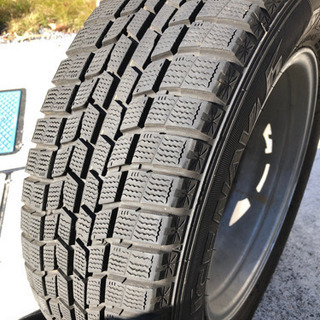 スタッドレスタイヤアルミホイール付き４本セット