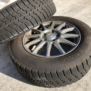 スタッドレスタイヤアルミホイール付き４本セット