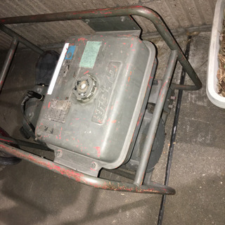 新ダイワEG2700発電機動作品