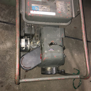 新ダイワEG2700発電機動作品