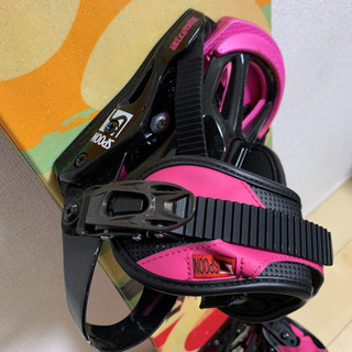 SPOON レディーススノーボード　板、ビンディング