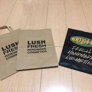 LUSH ショップ袋　100円