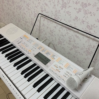 【ネット決済】【美品】カシオ　CASIO 電子ピアノ　スタンド付き