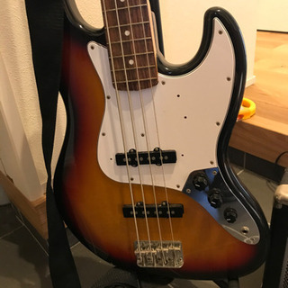 JAZZ ベース　アンプ　チューナー JAZZ ベース アンプ チューナー