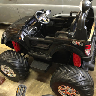 フォードレンジャーモンスタートラック4×4 フォードレンジャーモンスタートラック4×4