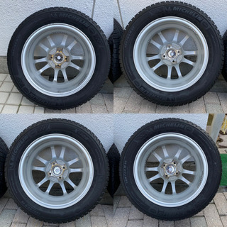 スタッドレスアルミセット　アクア　フィールダー